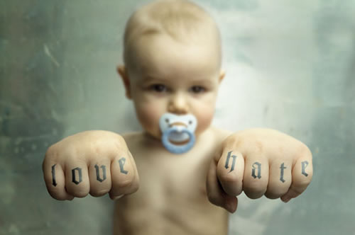 20080329001945-love-hate-baby.jpg